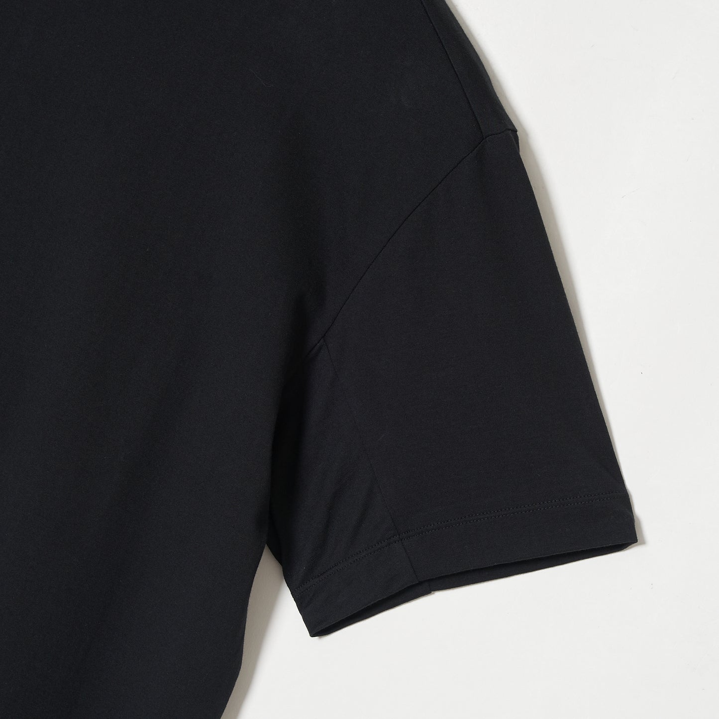 Suvin Tee Black
