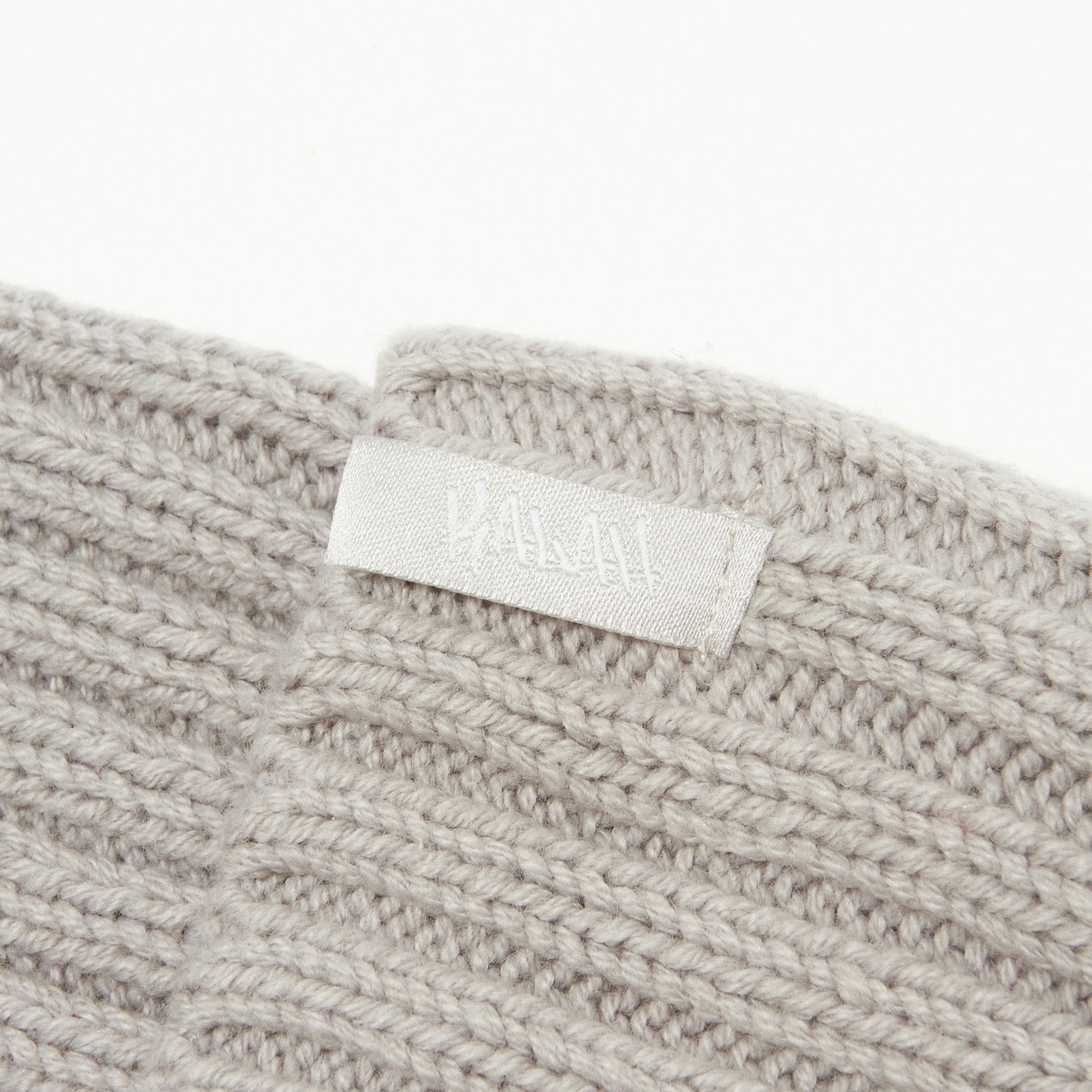 kalah logo beanie
